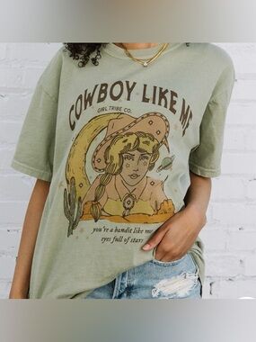 Girl Tribe Co | Cowboy Like Me Swiftie Inspired Light Green Tee Size Medium
